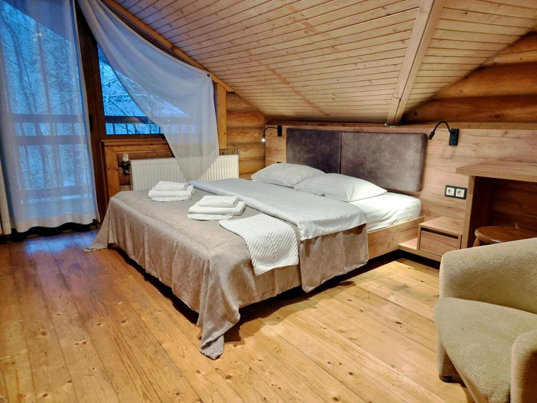 Hotel Bereg Bukovel Exterior photo
