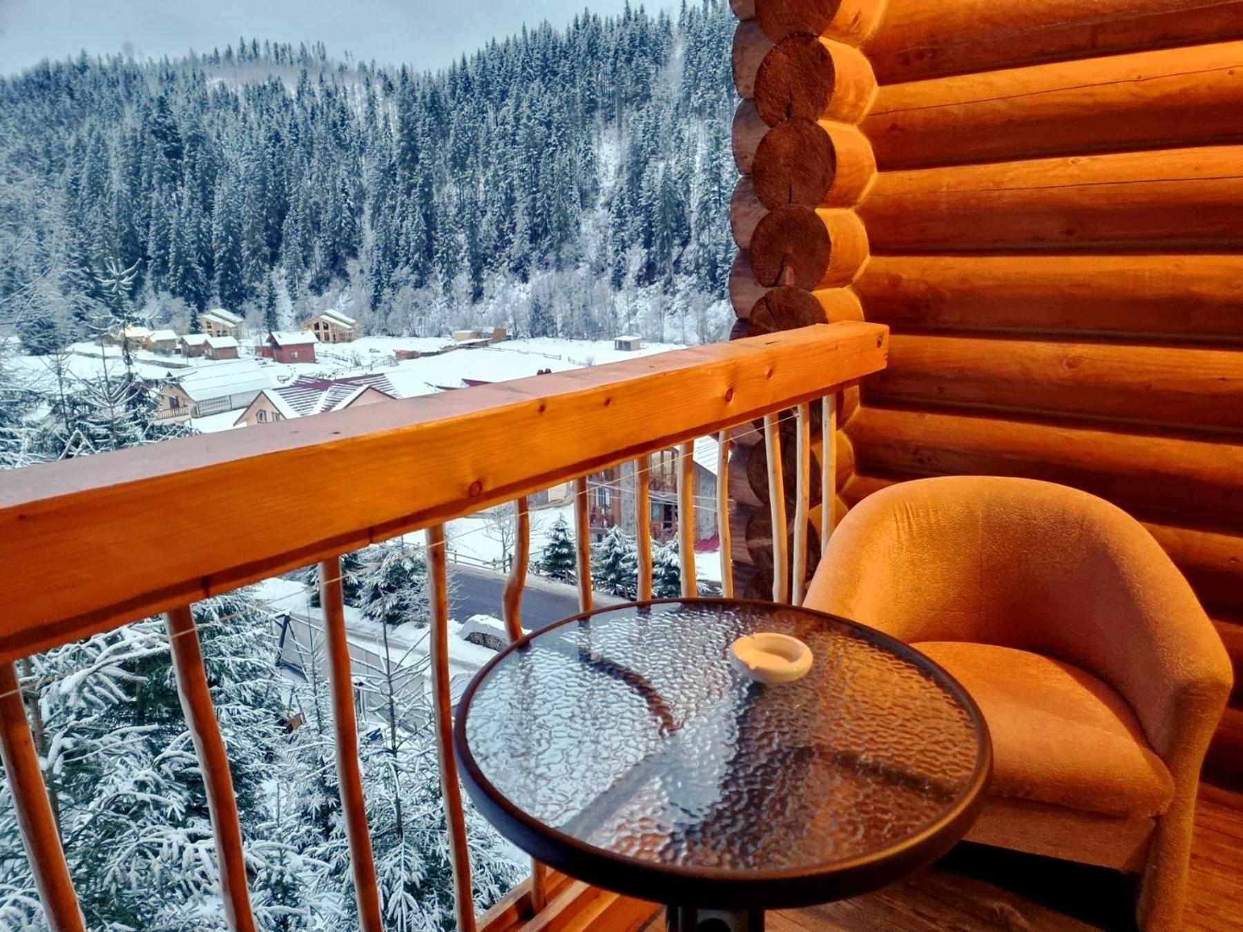 Hotel Bereg Bukovel Exterior photo